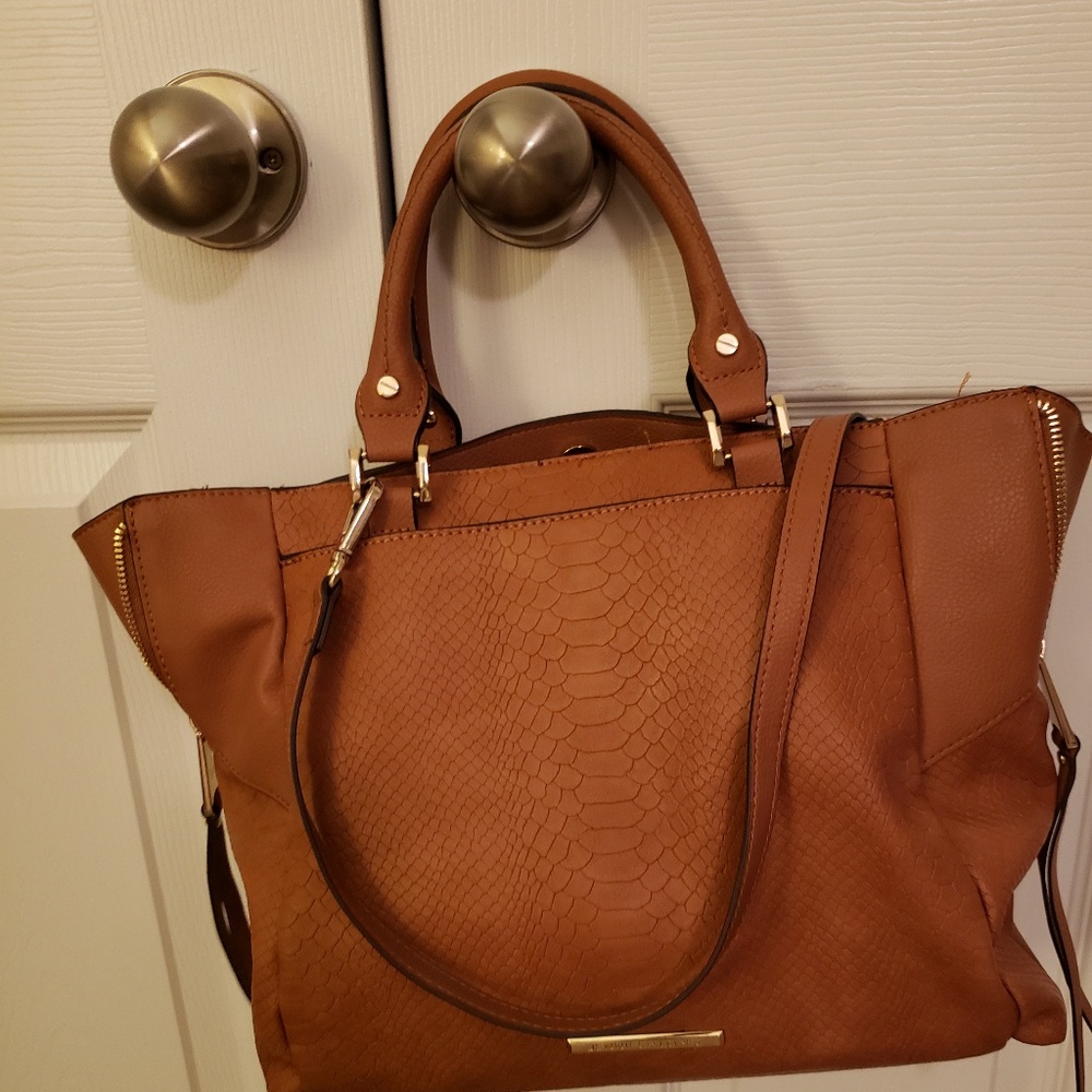 Jennifer Lopez satchel handbag